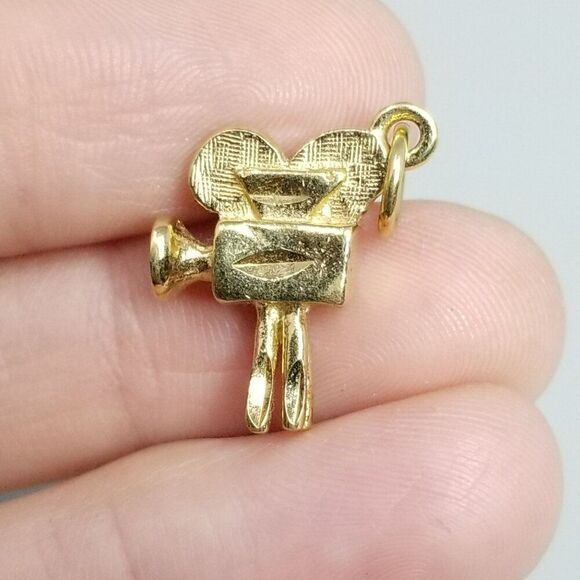 Vintage Movie Camera Charm Pendant, Gold Tone Retro Style Film Reel, Estate - Picture 1 of 6